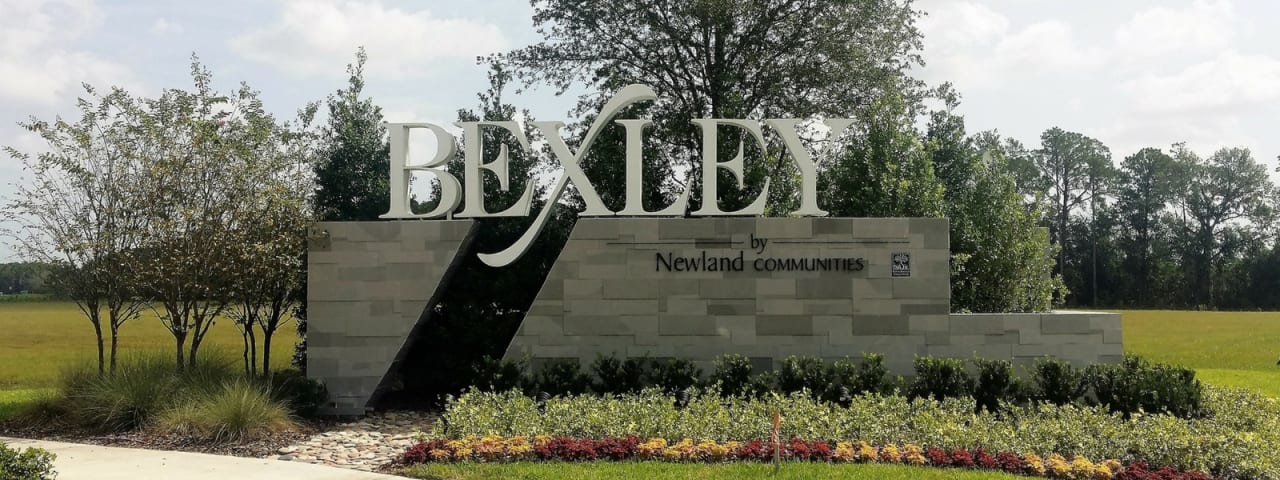 inception-app-prod/ZTM3NzMxYzAtYjU2ZC00NDU5LTgyMTMtZmRiYzVmMDg3MGE3/content/2018/01/Bexley Sign wide-2.jpg