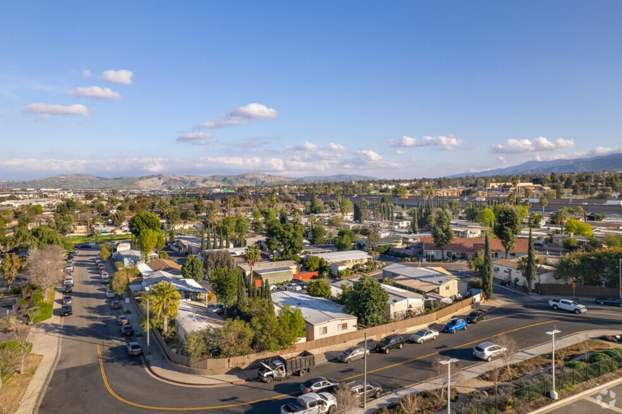 Corona inception-app-prod/ZTZlZWE4OGQtOGVhYS00MWQ1LThkMmYtOWQ5ODMwZTg0NTU2/content/2024/12/29c3df1facb34ef61c7d88292c678614dc77c642.jpg