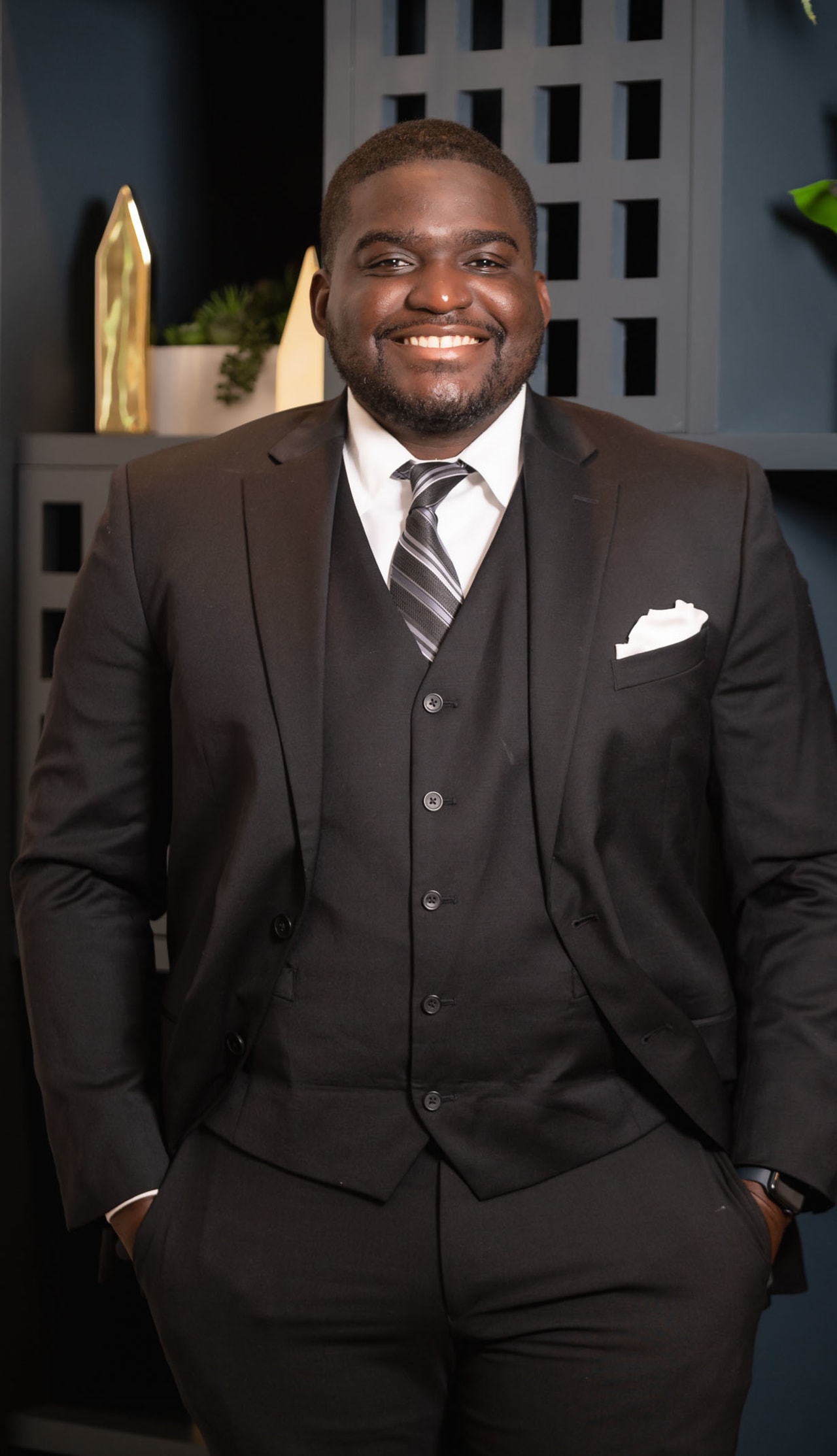 Collins Valcourt inception-app-prod/ZWFjOWMzZTEtNWQ4Yy00ZTViLTk1ZmItOTU0MjNmNGQ4ZTJk/content/2023/06/cb6aa3369edd87e8f8f050d087008d5475b551a6.jpg