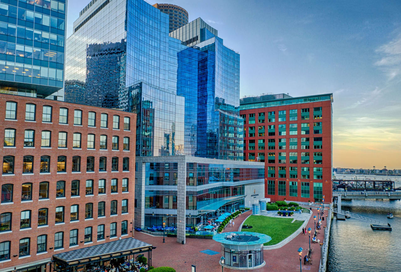 Waterfront inception-app-prod/ZWM3MmEwZTMtZWMxYy00OWUxLWFmNDktNDhlYzU2Y2MyNjA2/content/2023/11/f9473e0102c36de40f133881a623f5dcee7387d0.jpg