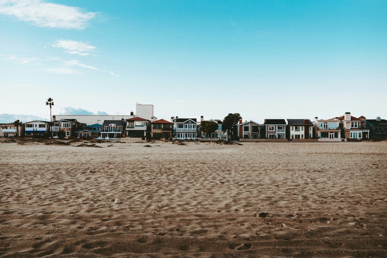Newport Beach inception-app-prod/ZjE3ZTk0MjMtZWM2MC00YmEzLTk3M2UtMmRiODQ1MzZiNmRj/content/2026/08/9e5068b0d5e9556a6d27d2e7cf602f7afd1870f1.jpg