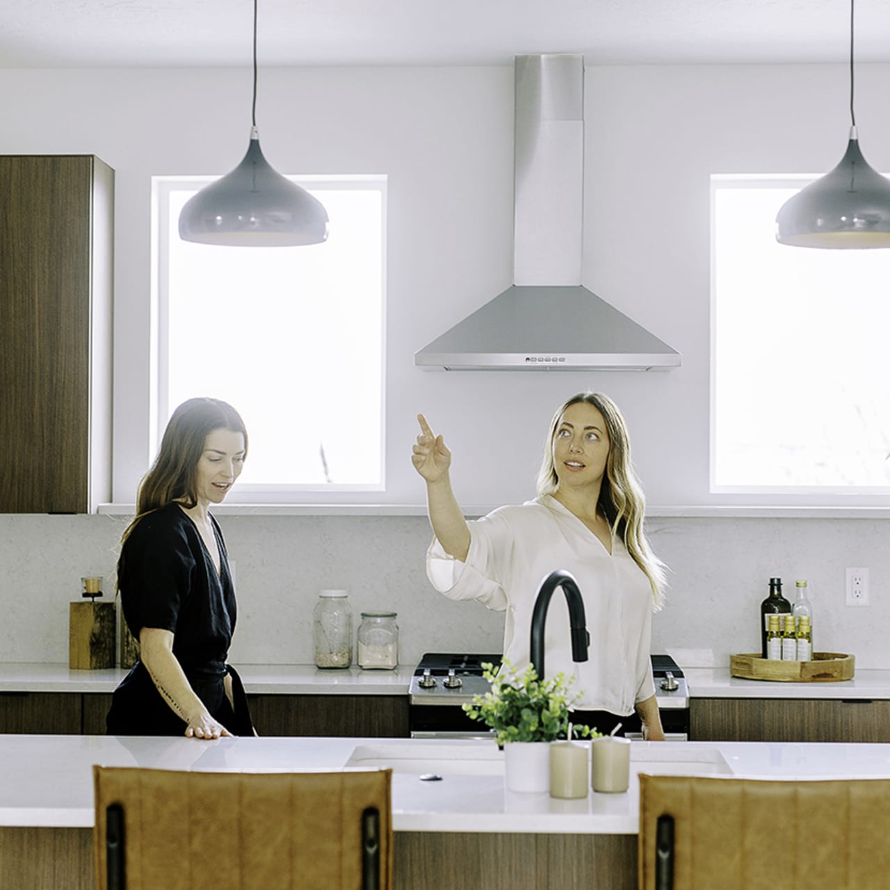 At Home with Monique & Jenni Hosted by long-time real estate agents and investing aficionados, Monique Higginson and Jennifer Holmstead, this podcast discusses how investing in real estate can help create the life that you want to be living. inception-app-prod/ZjZiZmM3MTAtMGIxOS00NGY2LWJhOGYtOWM4NWZiNDRhOTcy/content/2023/03/b949a6f0eeb5a55f28facf791f229ac41f34bd52.jpg