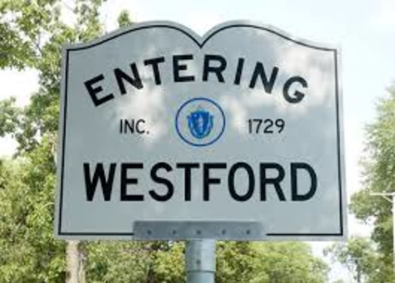 inception-app-prod/ZjhmY2YwMDktMDc2Yy00OWQ5LWEzMWUtYTY3MzhhMWJkYTIw/content/2017/08/entering westford.jpg