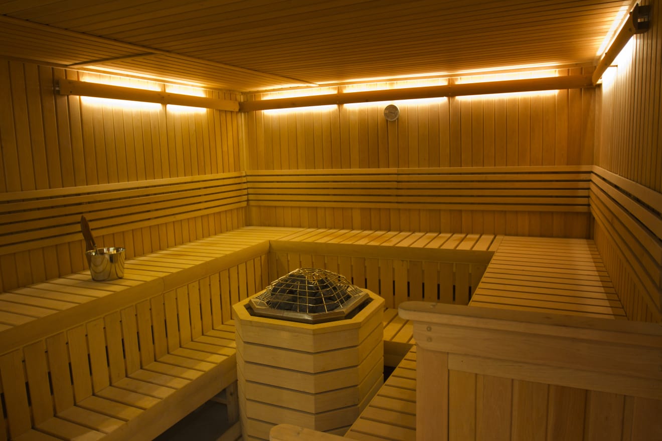 inception-app-prod/NDlmMGY2OWYtY2YxYy00NjQzLThiZDMtZjk2MWI3NDIzYjA3/content/2019/04/Panama - City Beach and Tropical Forest - PB  - Sauna.jpg