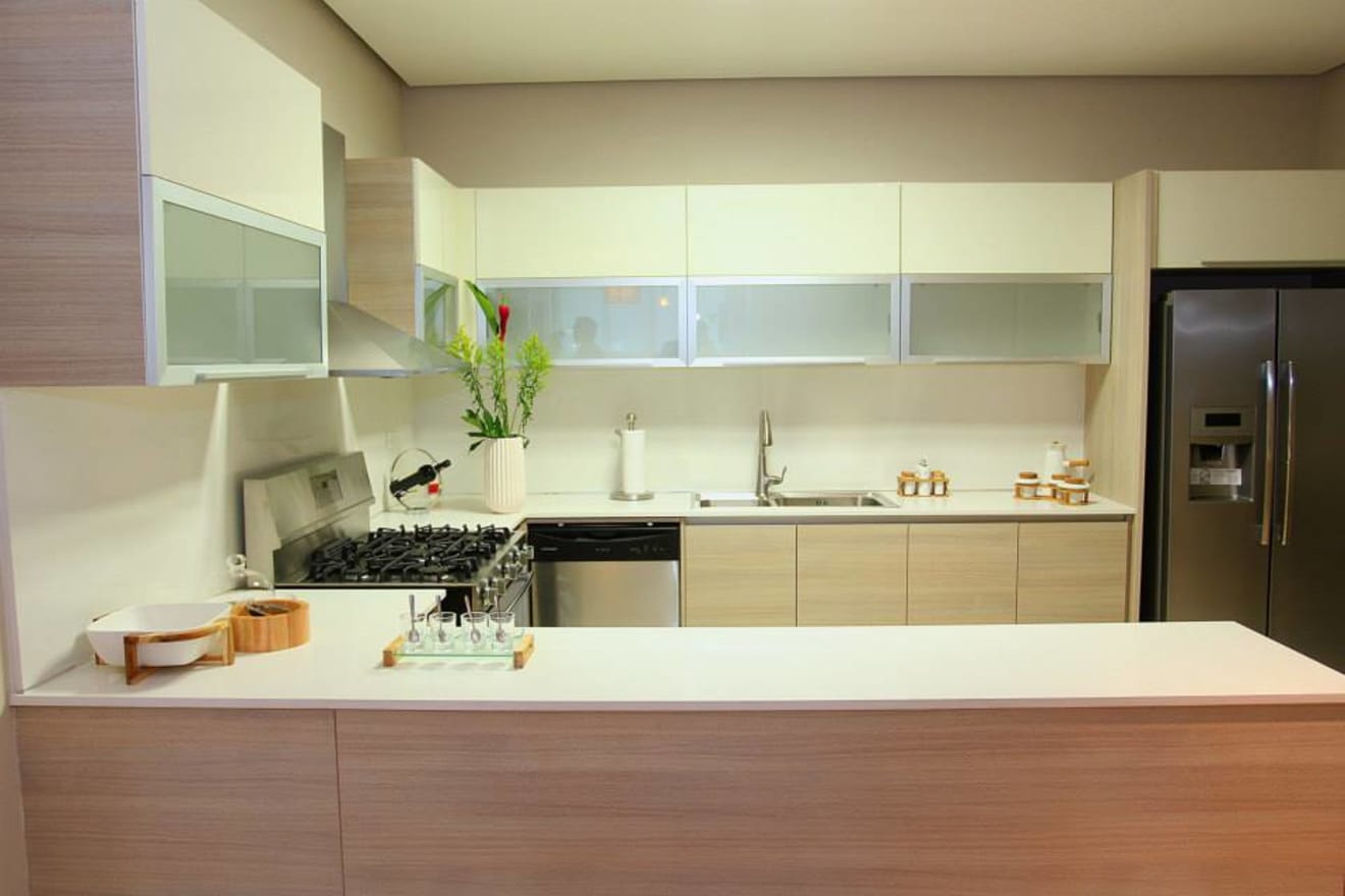 inception-app-prod/NDlmMGY2OWYtY2YxYy00NjQzLThiZDMtZjk2MWI3NDIzYjA3/content/2019/04/Panama - City Pacific Ocean - MI - Kitchen.jpg