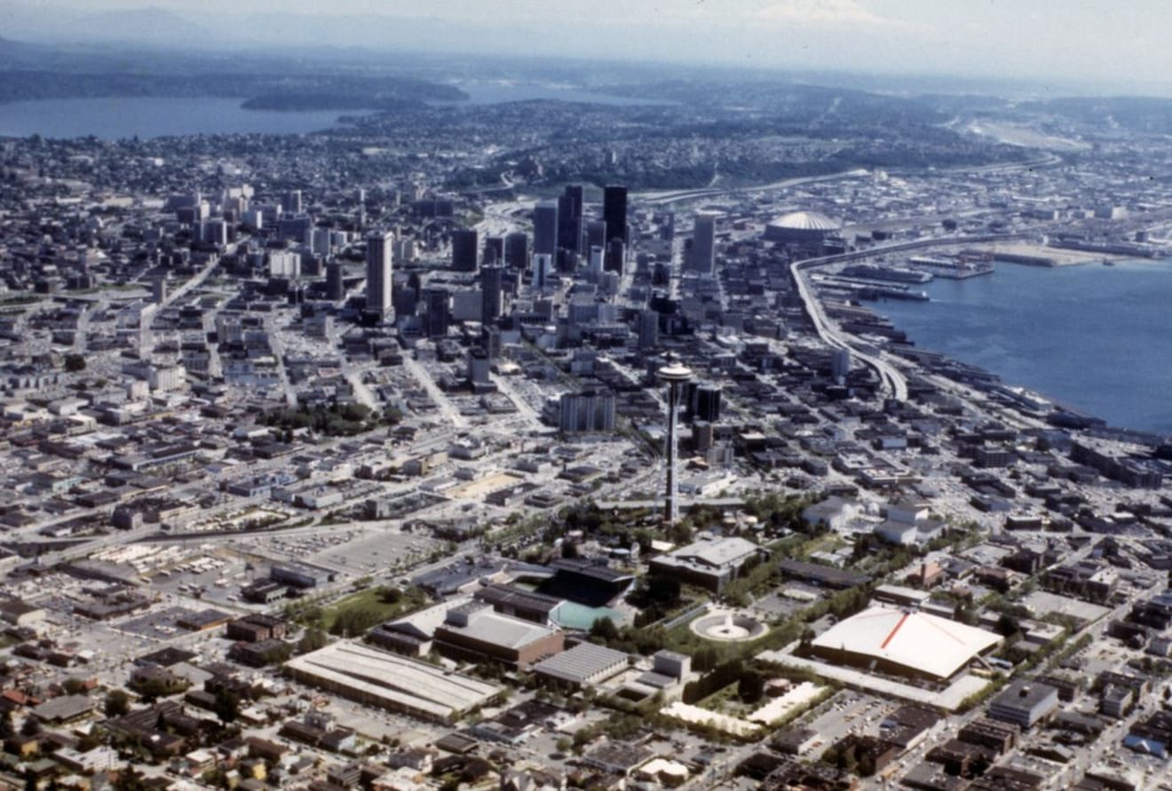 <p>Seattle Through the Neighborhoods</p> inception-app-prod/NThmNWVhNDAtZDBiMS00ZjVkLWEwZGMtNDBhNWYxMWNmZTFm/content/2026/04/a89c68bc237215c65358efa883ef4f1607f8525e.jpg