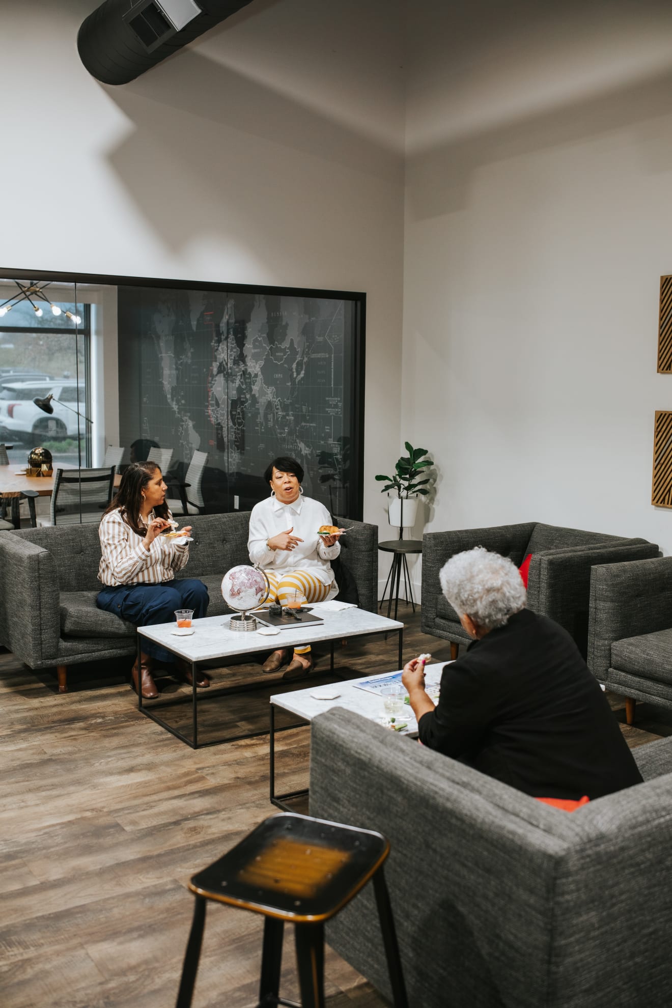 March Thirsty Thursday inception-app-prod/Njk3YjNkYTctNDVlOC00ZWVhLTgwMGMtOTk4N2IwOTRjYTRm/content/2025/04/cc3d8197b7e0da85804a396ef6a4dbf9178e5cab.jpg