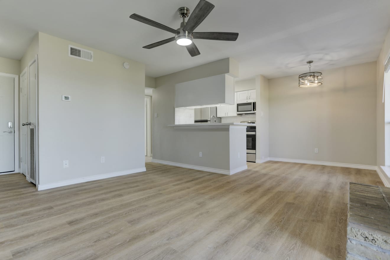 Egret Bay Villas inception-app-prod/NzA2NjE4ZGQtM2U1Yi00MTZlLTk4YTctMzViZmU1ODFiZjIx/content/2024/08/09c78cde187798b6bfcd95da761e816d4d584fe5.jpg