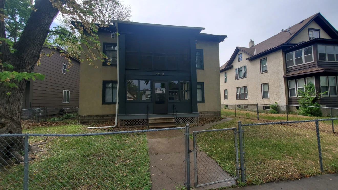 <p>Exterior</p> inception-app-prod/ODU4ZWY2NTMtNzE5MC00ZGEwLWE3NmItMWE2ZDRiZWE1NGE5/content/2025/05/65e402a4d7f390431e54b8178d052cf8263fa54a.webp