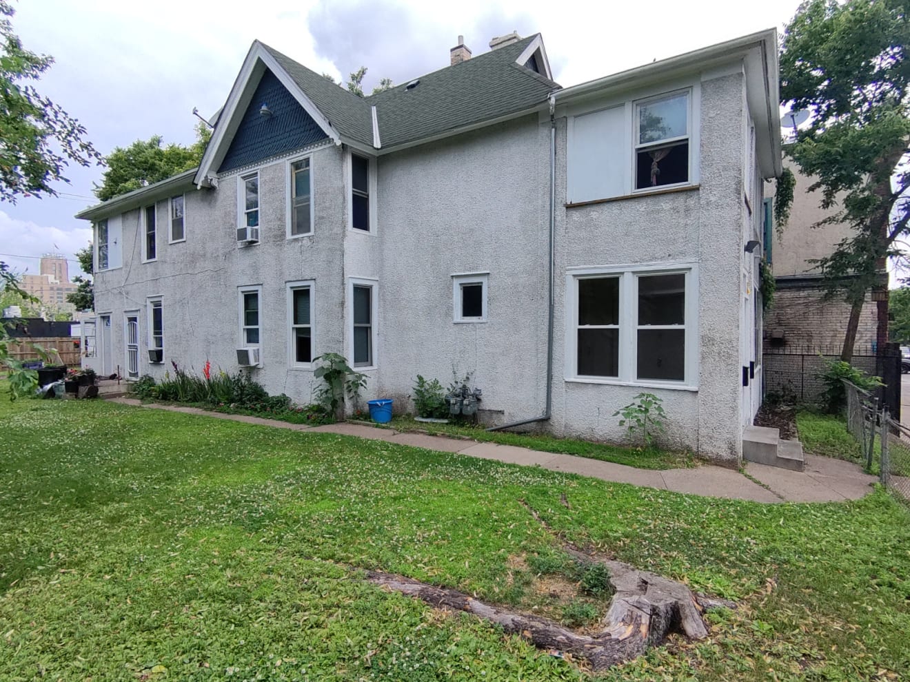 Twin Cities Multifamily inception-app-prod/ODU4ZWY2NTMtNzE5MC00ZGEwLWE3NmItMWE2ZDRiZWE1NGE5/content/2026/07/9703a5653ad3690b887a218b982a34083ce95abc.jpeg