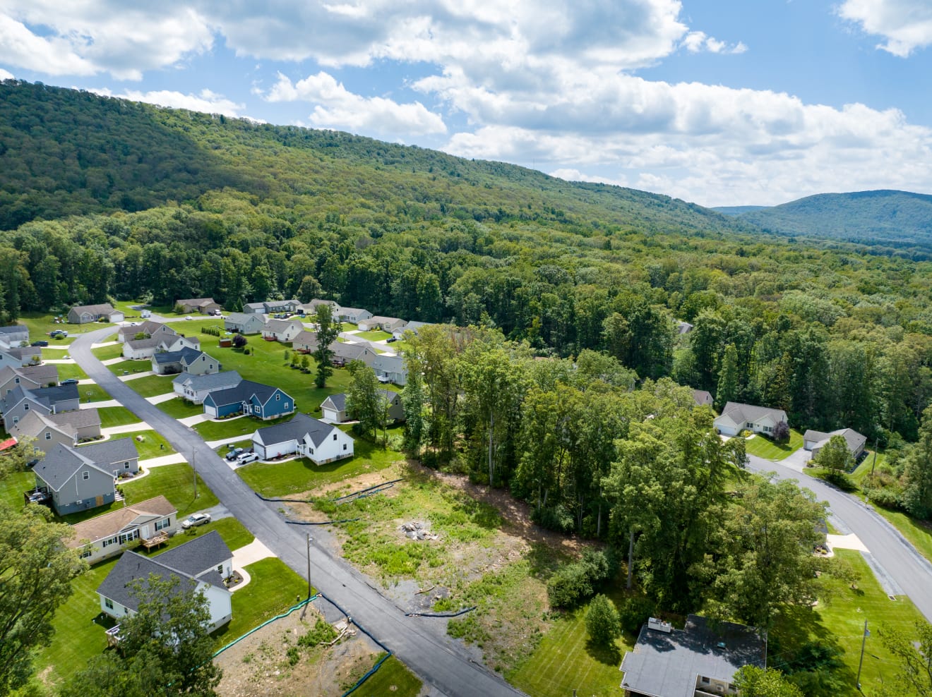 Nittany Grove (old) inception-app-prod/ODljMDQxNjctNmM1MC00ZmYxLWE0ZTgtZjI3YmEzODBkOTFi/content/2023/09/a8c8ee407b3680398c31640a6d8958f28afae5f4.jpg