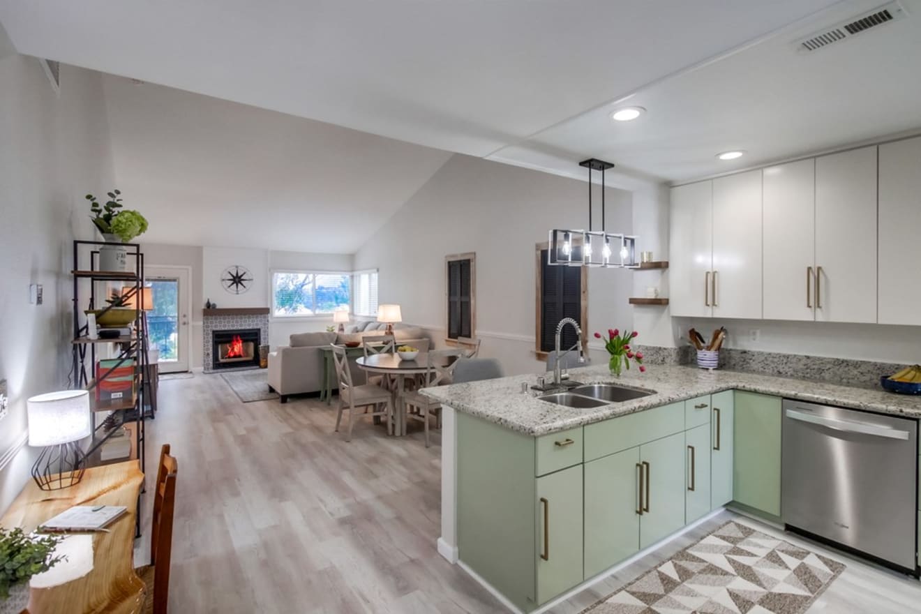 Rent with us inception-app-prod/YjA2NDBiZTAtZGM4NC00MzY0LWE3YzAtZjg0ZDY2Y2NlZmZm/content/2023/11/8630df85a11d151bfe8b9b720fc16ccee8b229e3.jpg