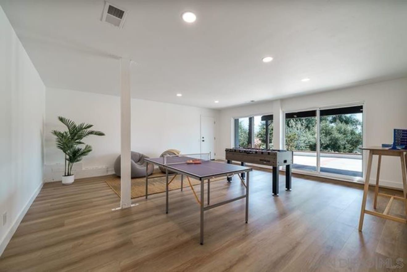 Featured Home inception-app-prod/YjA2NDBiZTAtZGM4NC00MzY0LWE3YzAtZjg0ZDY2Y2NlZmZm/content/2025/05/c6f37e864c97548c52267b767b50a28b588ab5b0.jpg