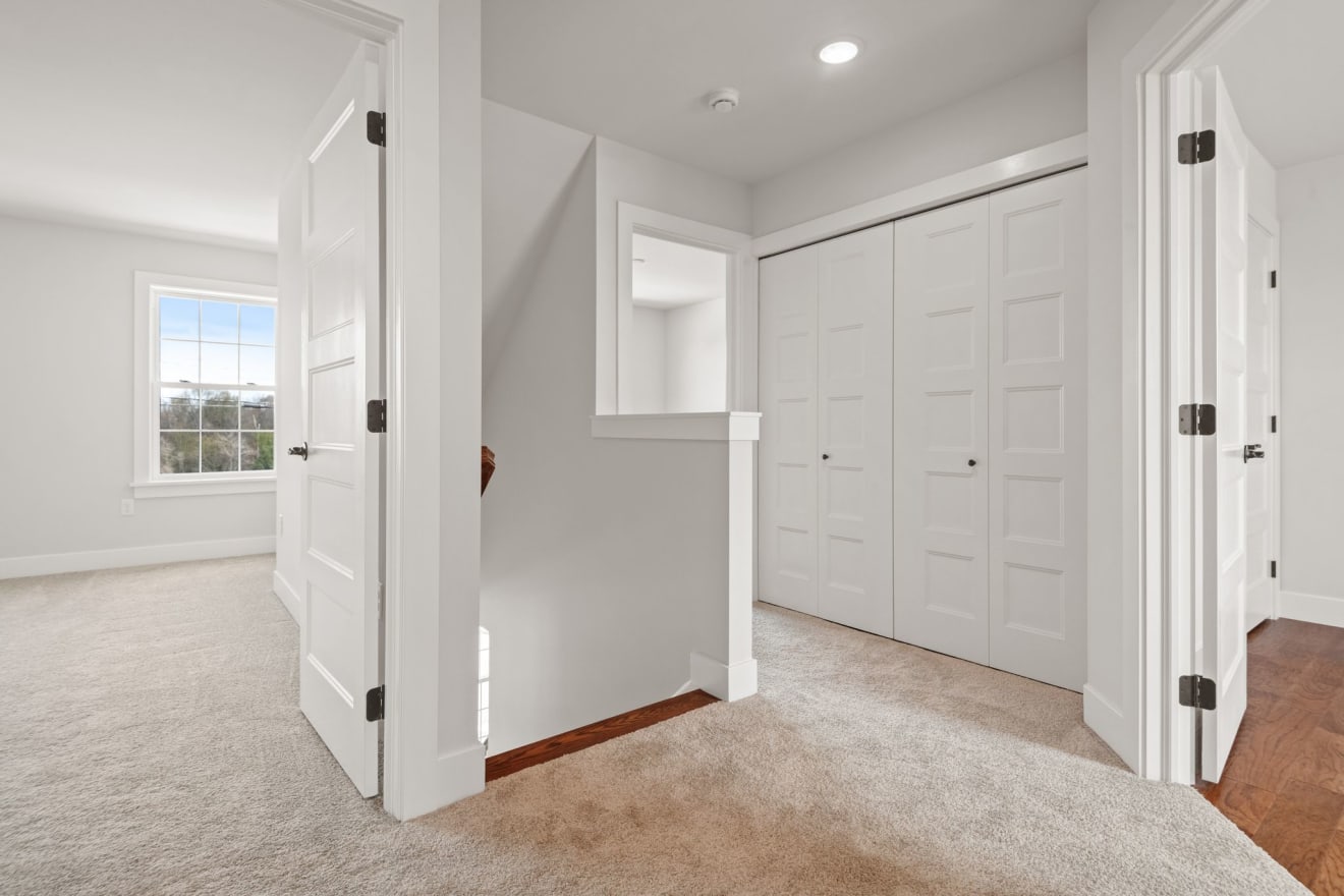 <p>The Bailey Model at River Ridge Hills</p> inception-app-prod/ZDIzYTc1OTUtYjZjZC00M2ZjLWFkZmYtN2U1YzY0N2Q4ODJh/content/2025/04/54d9a0b7fc20bf466a6e8f684682896fa71a5c78.jpg