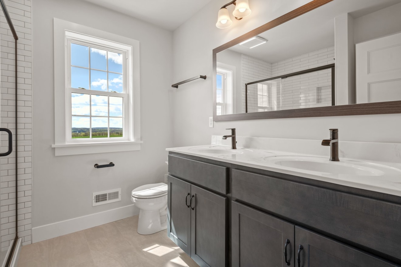 <p>The Bailey Model at River Ridge Hills</p> inception-app-prod/ZDIzYTc1OTUtYjZjZC00M2ZjLWFkZmYtN2U1YzY0N2Q4ODJh/content/2025/04/70205009477535f89c0a2baa1327ec333fbd52ad.jpg