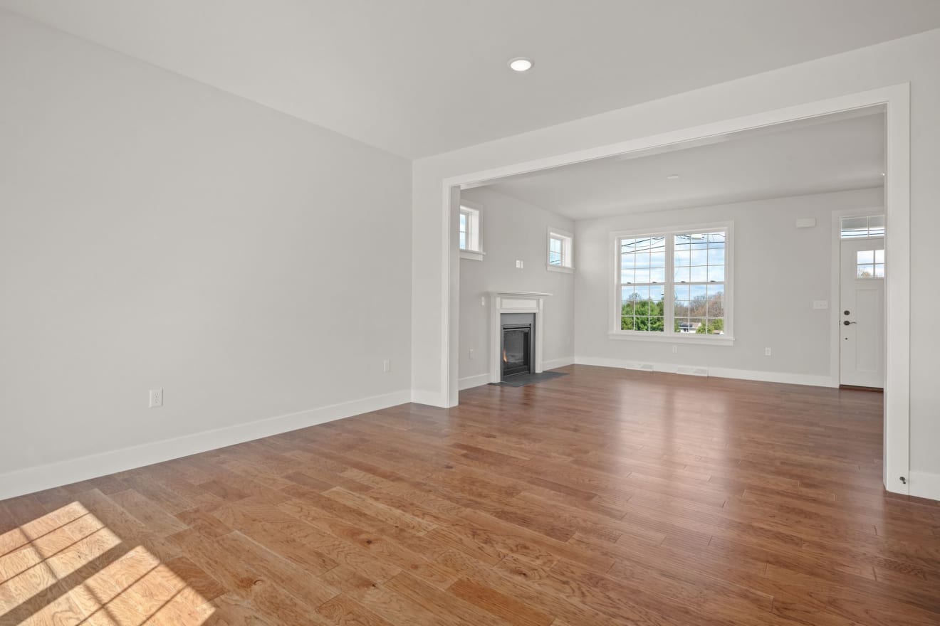 <p>The Bailey Model at River Ridge Hills</p> inception-app-prod/ZDIzYTc1OTUtYjZjZC00M2ZjLWFkZmYtN2U1YzY0N2Q4ODJh/content/2025/04/95fd4c54f6f403fa6aa3ed97c9b2abb718fae898.jpg