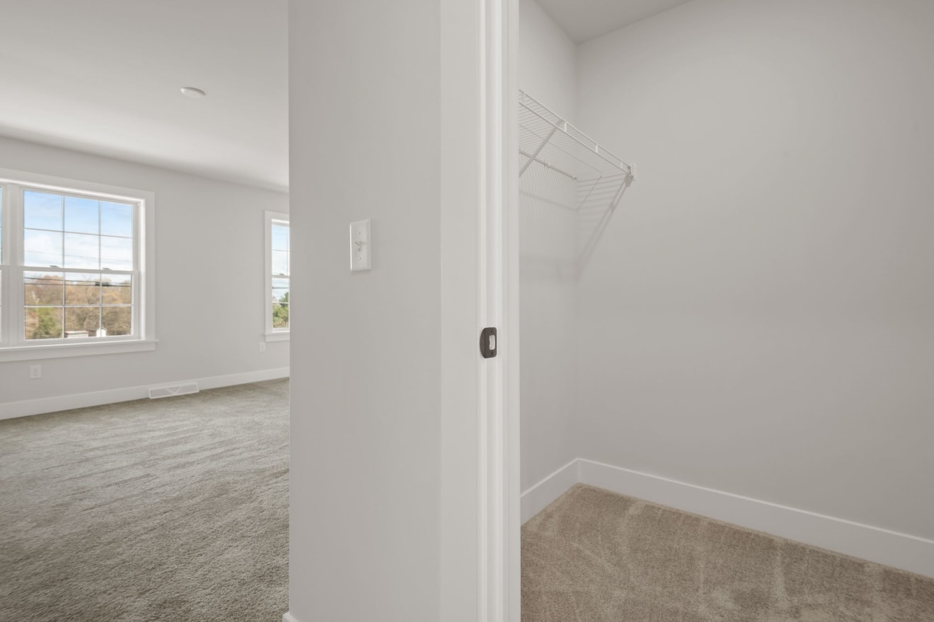 <p>The Bailey Model at River Ridge Hills</p> inception-app-prod/ZDIzYTc1OTUtYjZjZC00M2ZjLWFkZmYtN2U1YzY0N2Q4ODJh/content/2025/04/ba0e68248a4e4b9e91e8db5859f8a42f14c19aca.jpg