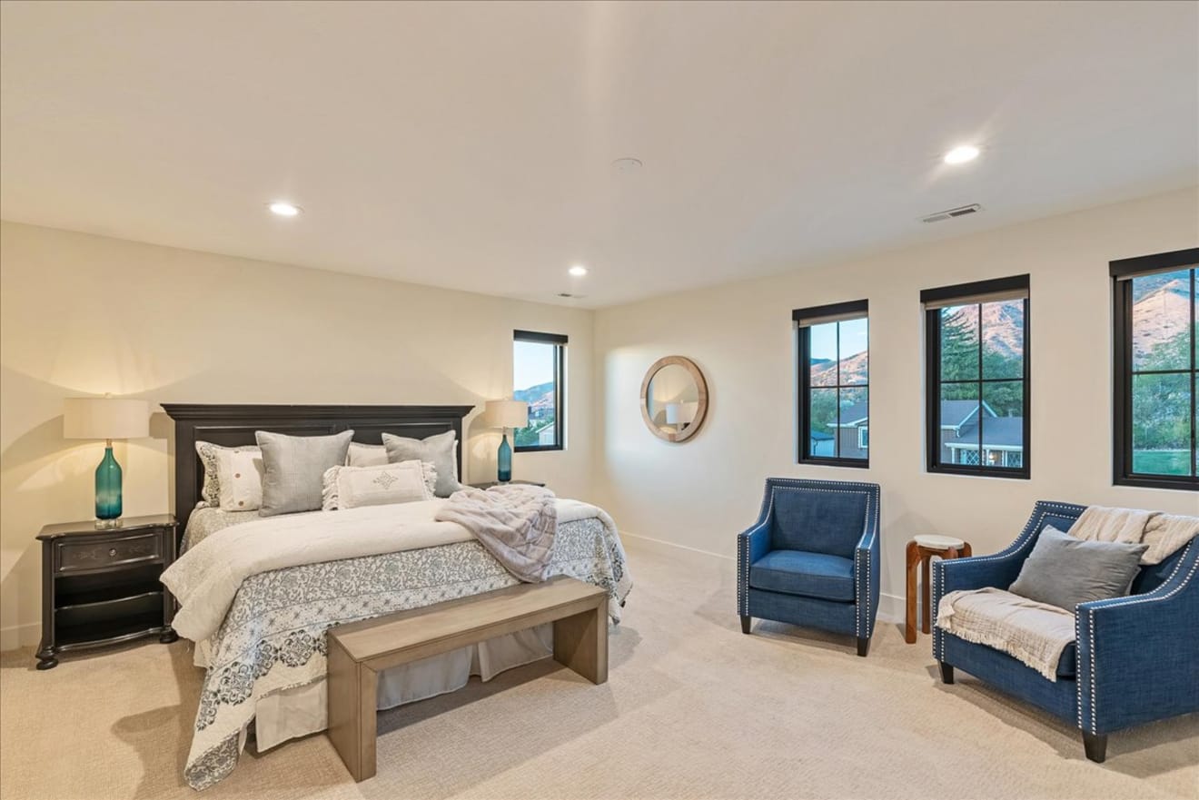 Your Beautiful Duplex in Sugar House inception-app-prod/ZjZiZmM3MTAtMGIxOS00NGY2LWJhOGYtOWM4NWZiNDRhOTcy/content/2024/09/d2bced7b5dda4a07faa20c857528114ccfb47ea3.jpg