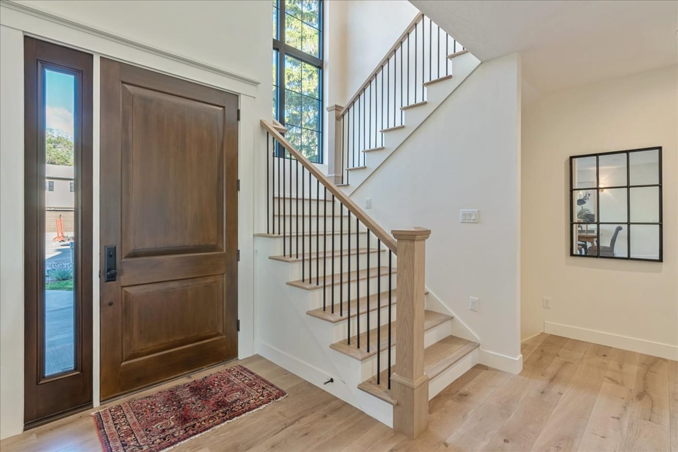 Your Beautiful Duplex in Sugar House inception-app-prod/ZjZiZmM3MTAtMGIxOS00NGY2LWJhOGYtOWM4NWZiNDRhOTcy/content/2024/09/dcb48951cd6313029ec62d487672585df18de27e.jpg