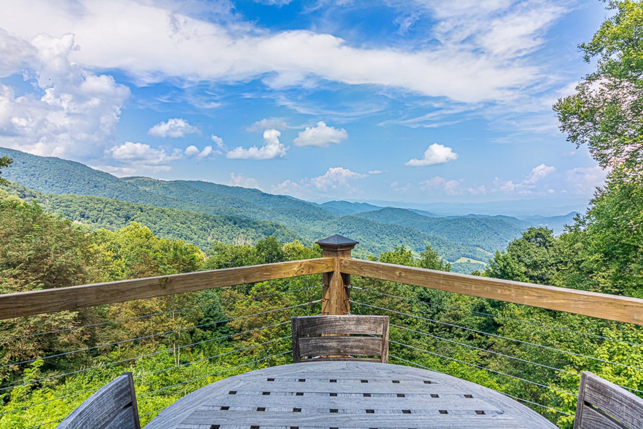 <p>Mount Soma Photo Gallery</p> inception-app-prod/ZjczNTUxMGUtNWMzOC00N2E0LWJkOTUtMTIyMDZhZTViY2E0/content/2022/04/989637adea345e5b99bf1487830e39370e30d736.jpg