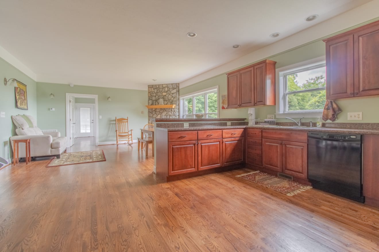 <p>Mount Soma Photo Gallery</p> inception-app-prod/ZjczNTUxMGUtNWMzOC00N2E0LWJkOTUtMTIyMDZhZTViY2E0/content/2022/04/fddd259e8cecbf11aa2f6d597e6dac06bc0f5474.jpg