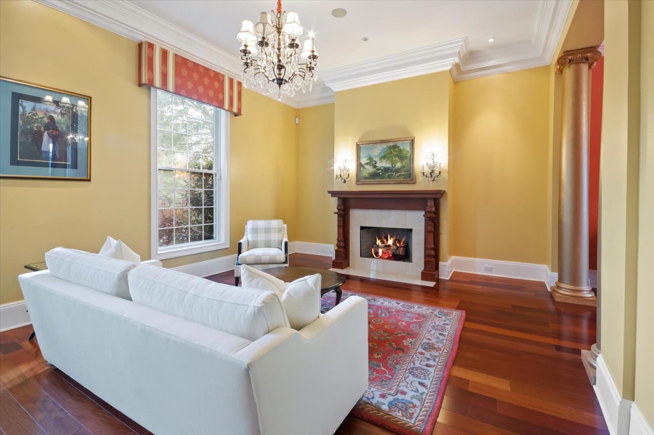 <p>84 Marlborough Rd. Photos</p> inception-app-prod/ZjczNTUxMGUtNWMzOC00N2E0LWJkOTUtMTIyMDZhZTViY2E0/content/2024/01/0773d7936ed2a8101310dbfb73721dfa619bee53.jpg