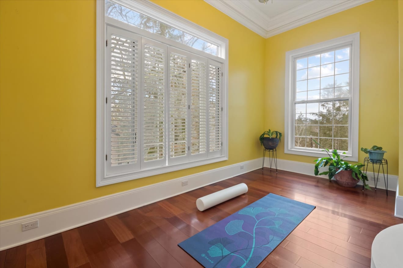 <p>84 Marlborough Rd. Photos</p> inception-app-prod/ZjczNTUxMGUtNWMzOC00N2E0LWJkOTUtMTIyMDZhZTViY2E0/content/2024/01/daebb380e37dbbf4f6ed8b3a82c70011cc9c4566.jpg