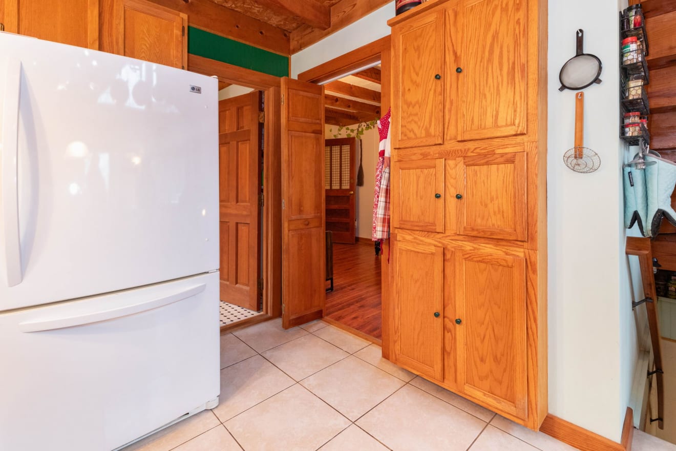 <p>35 Norton Branch Road Photos</p> inception-app-prod/ZjczNTUxMGUtNWMzOC00N2E0LWJkOTUtMTIyMDZhZTViY2E0/content/2025/10/01097ee81834a553bc33876e01e645c4da4fe24c.jpg