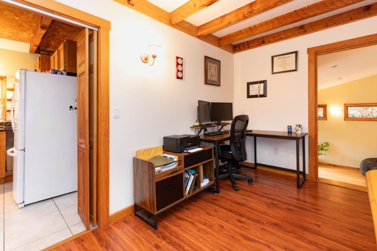 <p>35 Norton Branch Road Photos</p> inception-app-prod/ZjczNTUxMGUtNWMzOC00N2E0LWJkOTUtMTIyMDZhZTViY2E0/content/2025/10/088d3bd44e8e6a189bef41c5943cc44b26d9238a.jpg