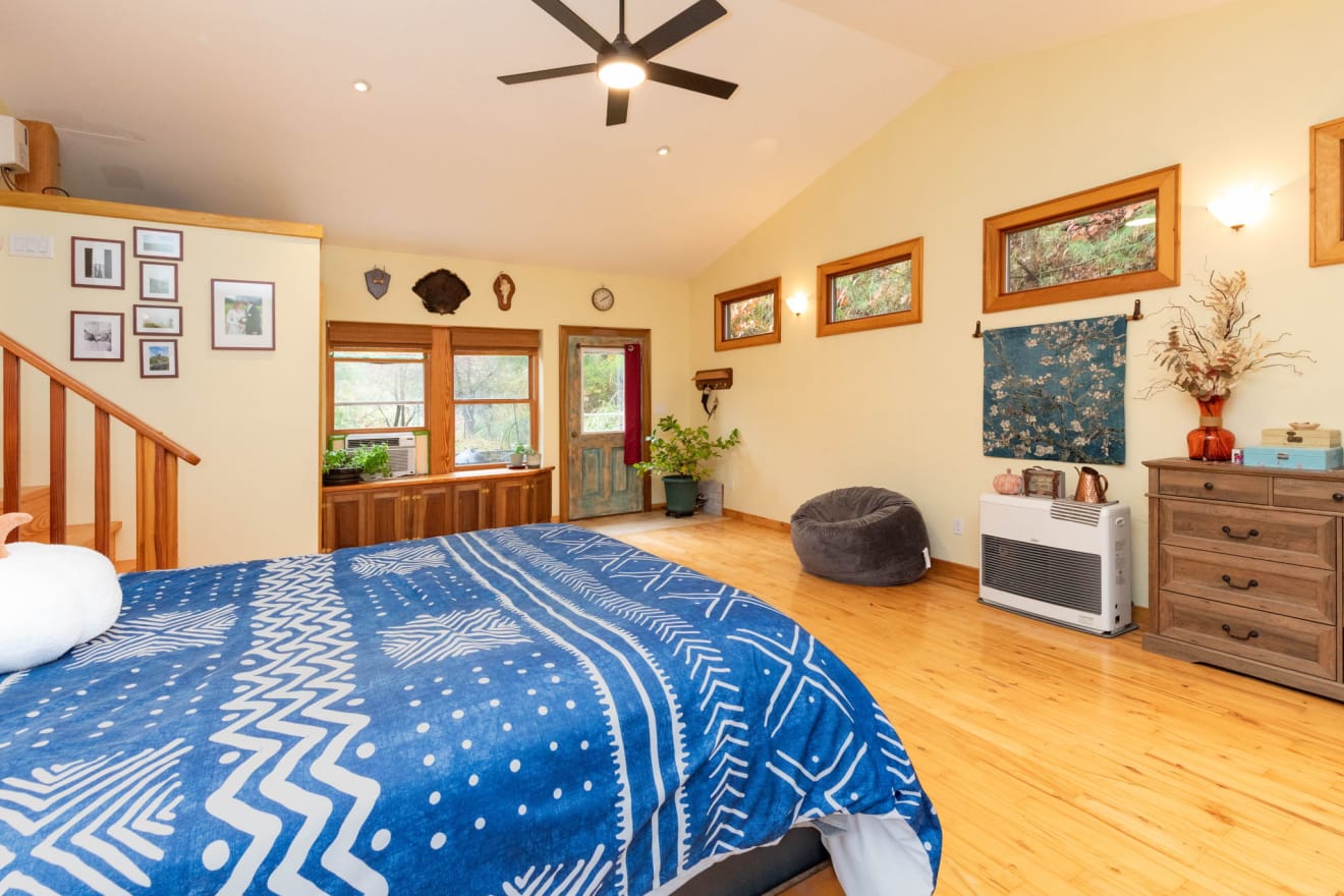 <p>35 Norton Branch Road Photos</p> inception-app-prod/ZjczNTUxMGUtNWMzOC00N2E0LWJkOTUtMTIyMDZhZTViY2E0/content/2025/10/9ab47db675a7ddca0d8528a0007a8872339635de.jpg