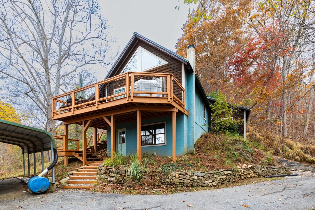 <p>35 Norton Branch Road Photos</p> inception-app-prod/ZjczNTUxMGUtNWMzOC00N2E0LWJkOTUtMTIyMDZhZTViY2E0/content/2025/11/1b33d0a8cc73bc9724e9162efd1ad330afef1419.jpg