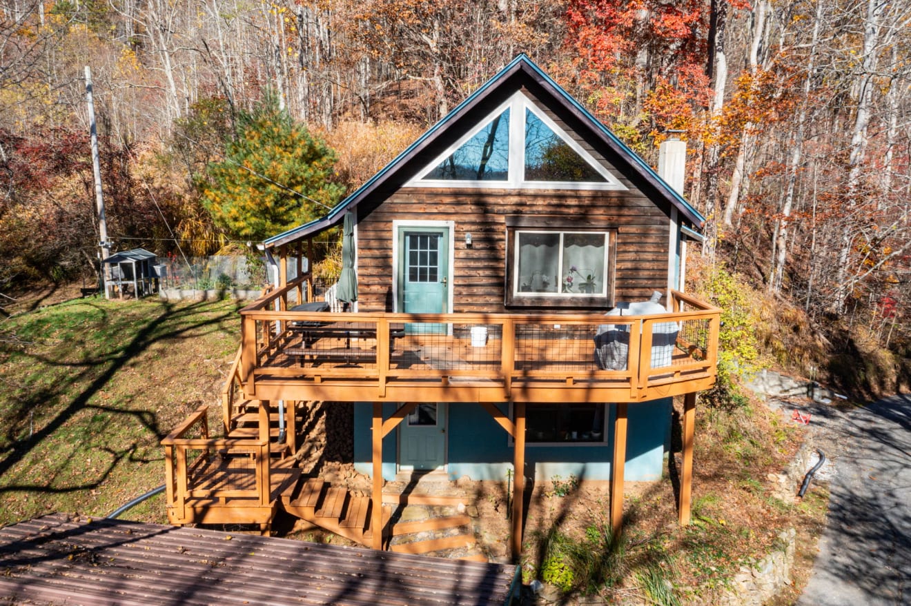 <p>35 Norton Branch Road Photos</p> inception-app-prod/ZjczNTUxMGUtNWMzOC00N2E0LWJkOTUtMTIyMDZhZTViY2E0/content/2025/11/af756065994f5edf2e0a1850b427fa8efe22f570.jpg