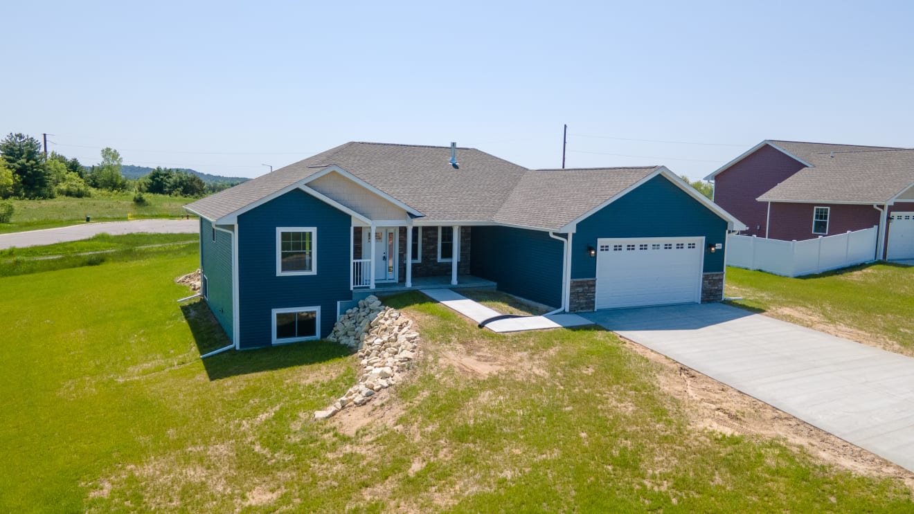 Lallapalooza - Black River Falls, WI inception-app-prod/ZjhhYjZkNDctYzFhOS00NjQ2LTgxYjMtZjU5NmI1ZjBjOWU3/content/2024/04/149772187aa533440fa96d42f366fb29859a8a40.jpg