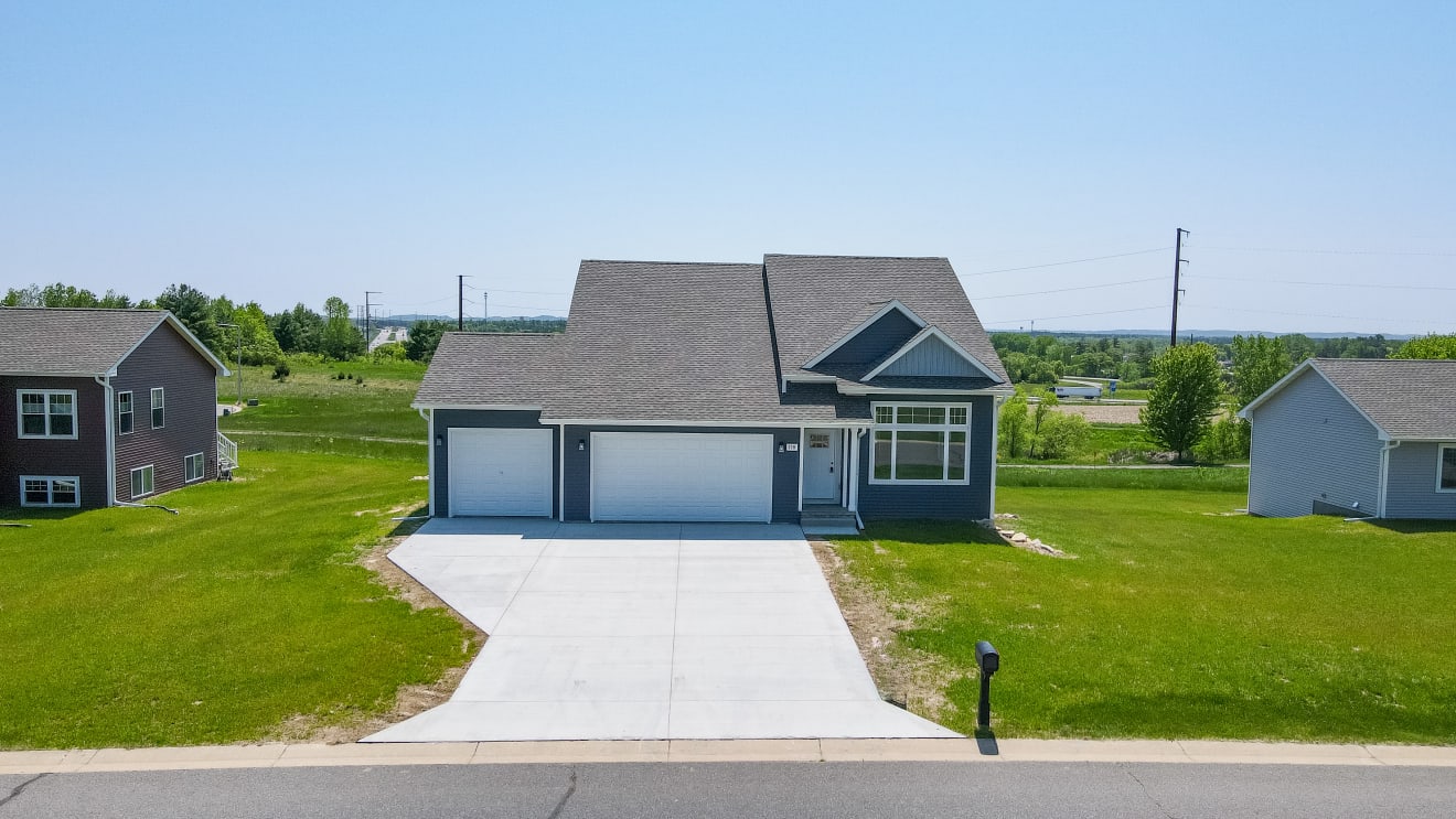 Lallapalooza - Black River Falls, WI inception-app-prod/ZjhhYjZkNDctYzFhOS00NjQ2LTgxYjMtZjU5NmI1ZjBjOWU3/content/2024/04/45bd8e50396c5bcf390ee22a3f008cc654990de4.jpg