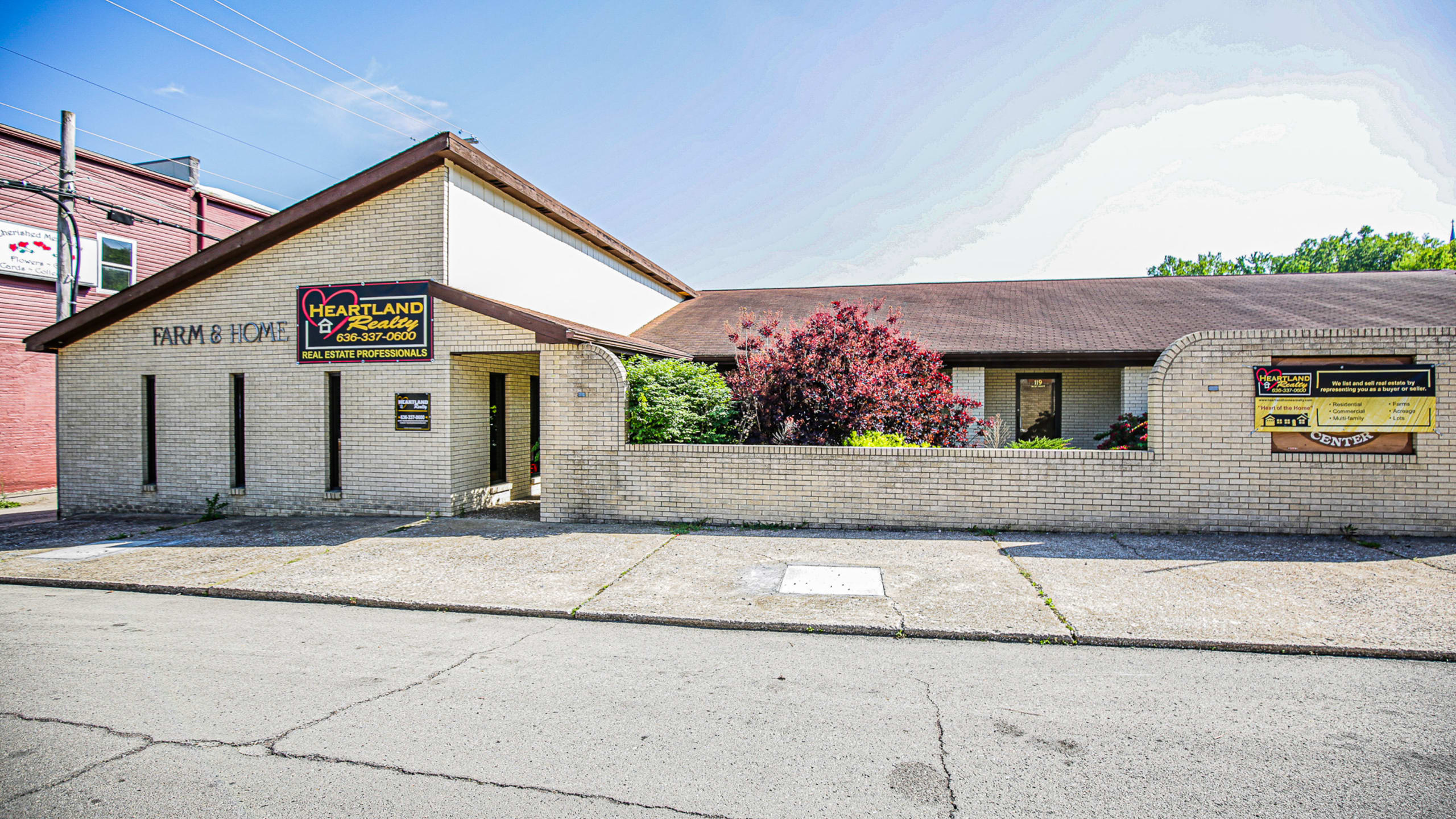 Heartland Realty Heart of the Home