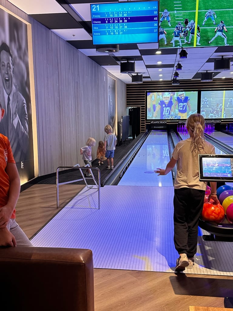 Riggs Group Fall Client Event inception-app-prod/M2NiNTY3ODQtMGM2Mi00MTBlLWJjOTAtMWJhOTUxNDE2Njk3/content/2024/11/33c304ad73368aba974d8bf32b4a27844c6cf528.jpeg