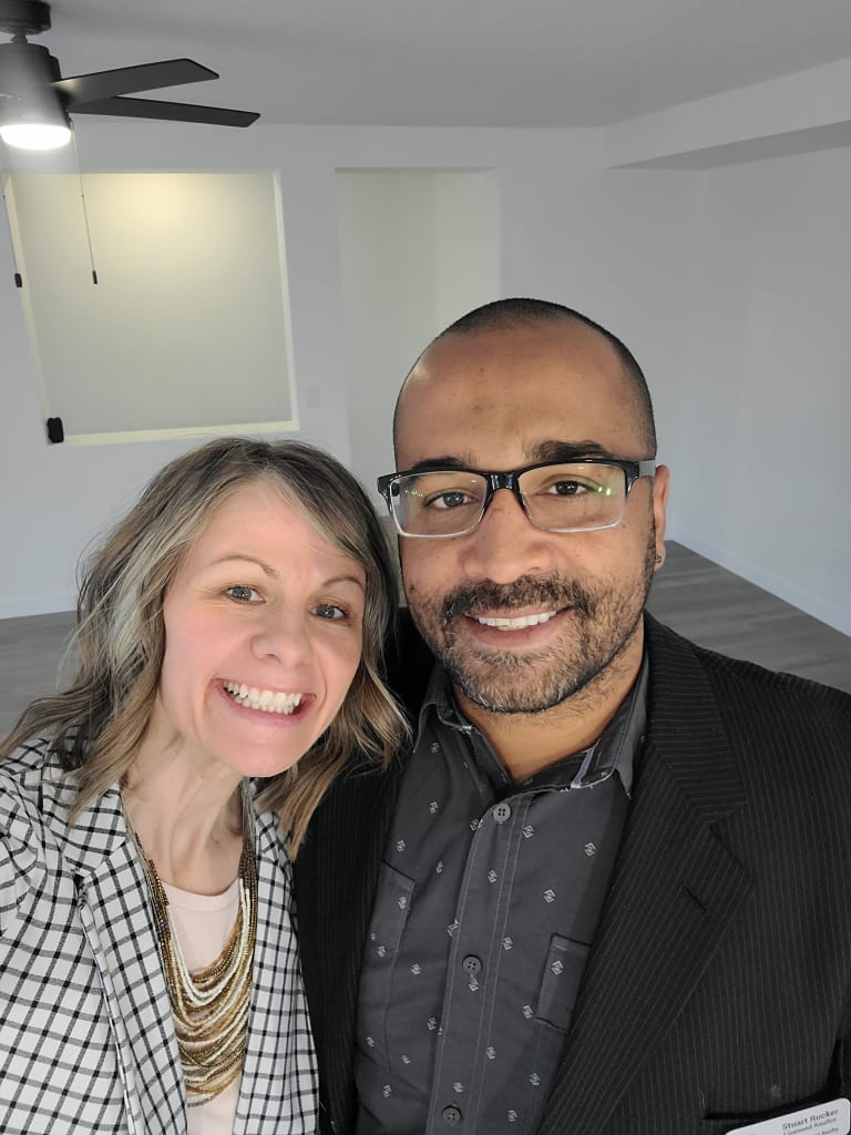 <p>Ready to talk about your next move in Southern Arizona?</p> inception-app-prod/M2Q2NTQ4M2QtODEwMy00ZTNmLThkM2YtYTExYjk3MjQ4NjVl/content/2026/08/43ecac580438ef03d581de3882947512a8e45732.jpg