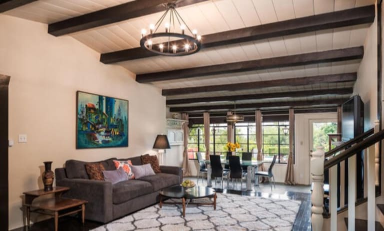 18085 BORIS DR ENCINO, CA 91316 inception-app-prod/MGFkNTExOTUtZDU4Yy00MDJkLTljYTQtNGI1N2NjNWMwOTkw/content/2021/09/1%2810%29.jpg