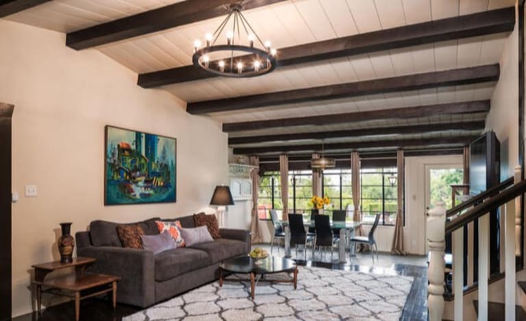 18085 BORIS DR ENCINO, CA 91316 inception-app-prod/MGFkNTExOTUtZDU4Yy00MDJkLTljYTQtNGI1N2NjNWMwOTkw/content/2021/09/1%289%29.jpg