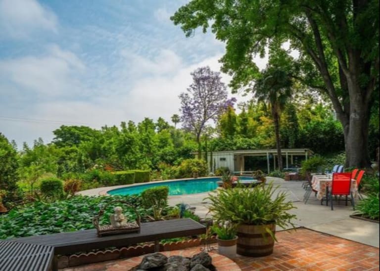 18085 BORIS DR ENCINO, CA 91316 inception-app-prod/MGFkNTExOTUtZDU4Yy00MDJkLTljYTQtNGI1N2NjNWMwOTkw/content/2021/09/5%2812%29.jpg