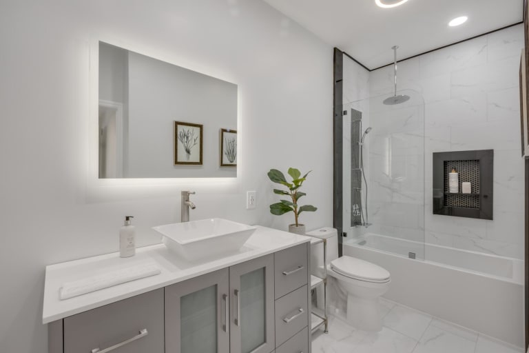 1807 Corinth Ave #7 LOS ANGELES CA 90025 inception-app-prod/MGFkNTExOTUtZDU4Yy00MDJkLTljYTQtNGI1N2NjNWMwOTkw/content/2021/10/96949102b4a69f249a45dee6ca6acc4dca83deb0.jpg