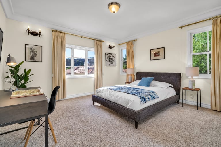 21117 Lighthill Dr TOPANGA CA 90290 inception-app-prod/MGFkNTExOTUtZDU4Yy00MDJkLTljYTQtNGI1N2NjNWMwOTkw/content/2021/12/54fdc43f0482c904c8af43850f06723cc3f533d0.jpg