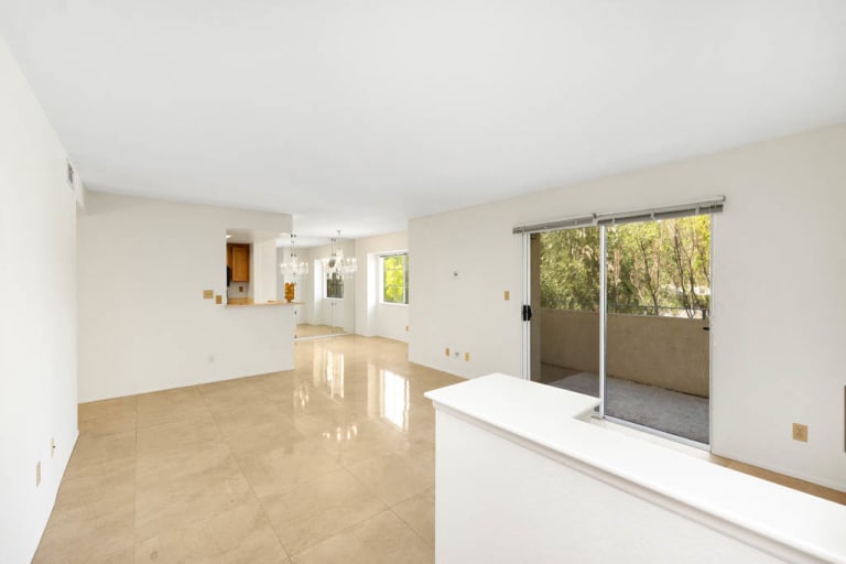 4201 Las Virgenes Rd #210, Calabasas, CA 91302 inception-app-prod/MGFkNTExOTUtZDU4Yy00MDJkLTljYTQtNGI1N2NjNWMwOTkw/content/2022/05/5408e2837127b7a8844ad89e2b2646af07de853b.jpg