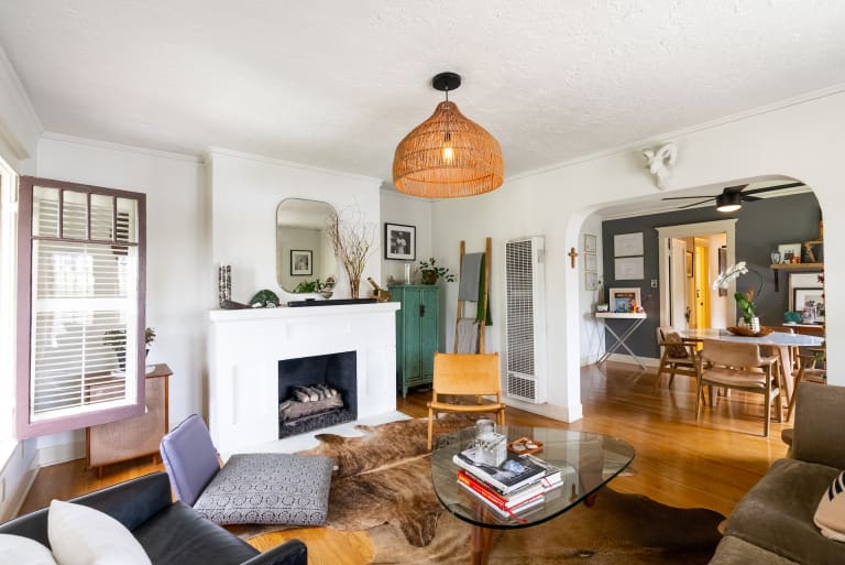 800 N Vista St, Los Angeles, CA 90046 inception-app-prod/MGFkNTExOTUtZDU4Yy00MDJkLTljYTQtNGI1N2NjNWMwOTkw/content/2023/09/b7ff1467d7ad546cea5ee0b381260c13e304a8b8.jpeg