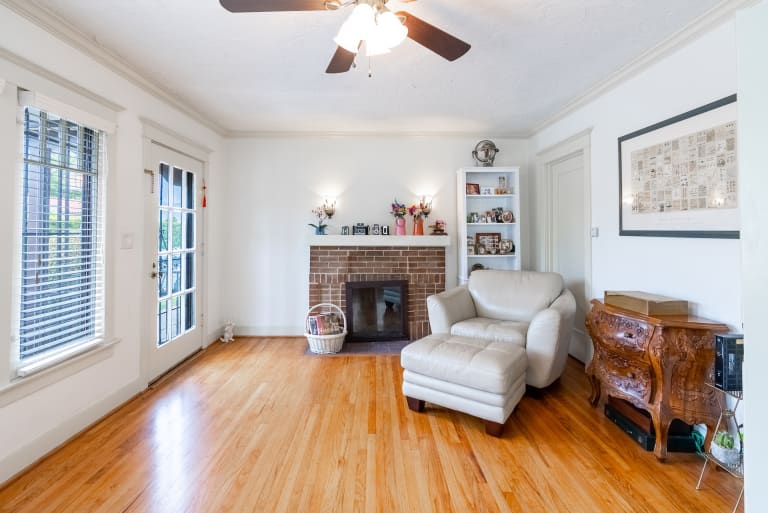 800 N Vista St, Los Angeles, CA 90046 inception-app-prod/MGFkNTExOTUtZDU4Yy00MDJkLTljYTQtNGI1N2NjNWMwOTkw/content/2023/09/e065028ea46f1fb528498d869048e607c98d4aa9.jpeg