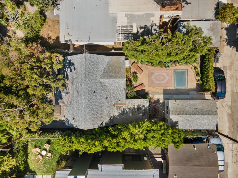 924 Nowita Pl, Venice, CA 90291 inception-app-prod/MGFkNTExOTUtZDU4Yy00MDJkLTljYTQtNGI1N2NjNWMwOTkw/content/2023/10/7789b870479417f3a21a99dc74a05c25a9cbaa13.jpg