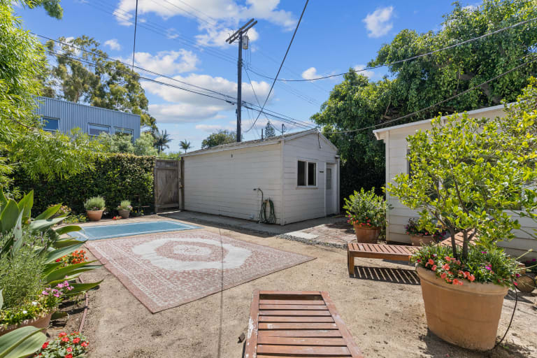 924 Nowita Pl, Venice, CA 90291 inception-app-prod/MGFkNTExOTUtZDU4Yy00MDJkLTljYTQtNGI1N2NjNWMwOTkw/content/2023/10/c672e814d7974b3b9190847486742f6fefd6bba5.jpg