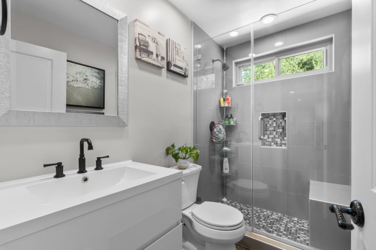 3900 Braewood Ct, Tarzana, CA 91356 inception-app-prod/MGFkNTExOTUtZDU4Yy00MDJkLTljYTQtNGI1N2NjNWMwOTkw/content/2023/12/84c32a6037cca104e02203388745b964aecf2569.jpg