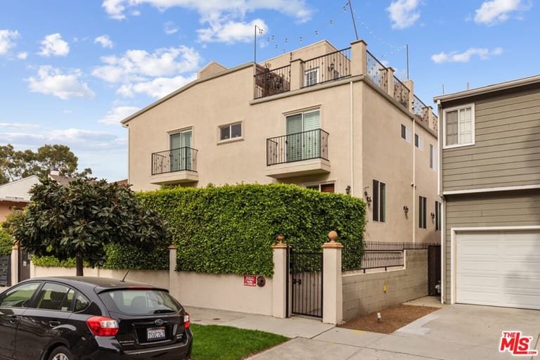 2470 S Centinela Ave #2, Los Angeles, CA 90064 inception-app-prod/MGFkNTExOTUtZDU4Yy00MDJkLTljYTQtNGI1N2NjNWMwOTkw/content/2026/05/4f7d708d66ab1a5550091394456cd050210355ca.jpg