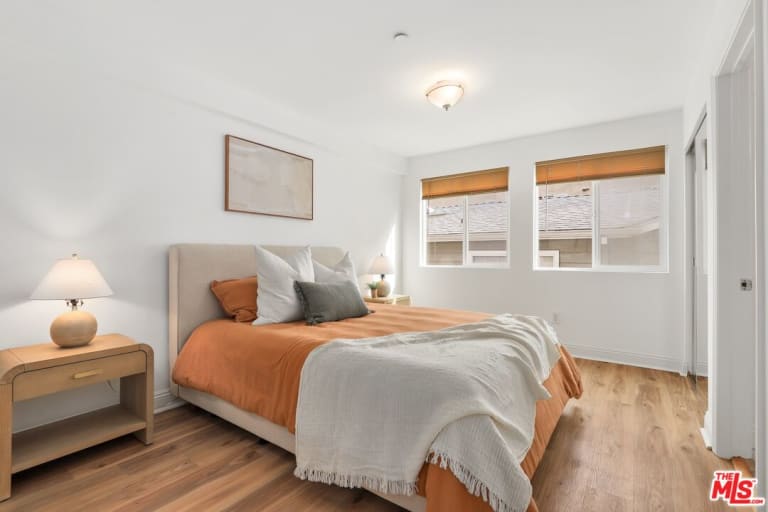 2470 S Centinela Ave #2, Los Angeles, CA 90064 inception-app-prod/MGFkNTExOTUtZDU4Yy00MDJkLTljYTQtNGI1N2NjNWMwOTkw/content/2026/05/d2cbce79fb52042ae46602081eaa1e2c33cdda23.jpg